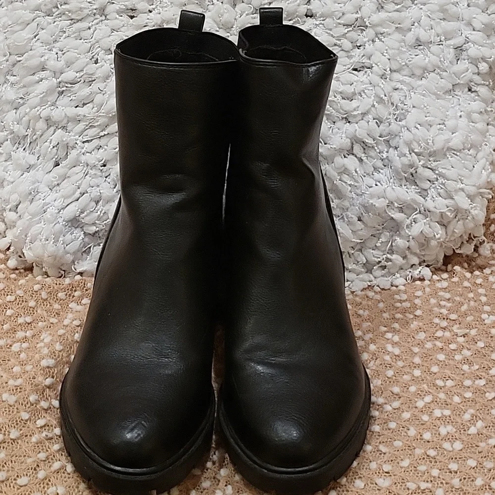 Call It Spring Boots - Picture 2 of 15